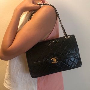 CHANEL VINTAGE BAG*